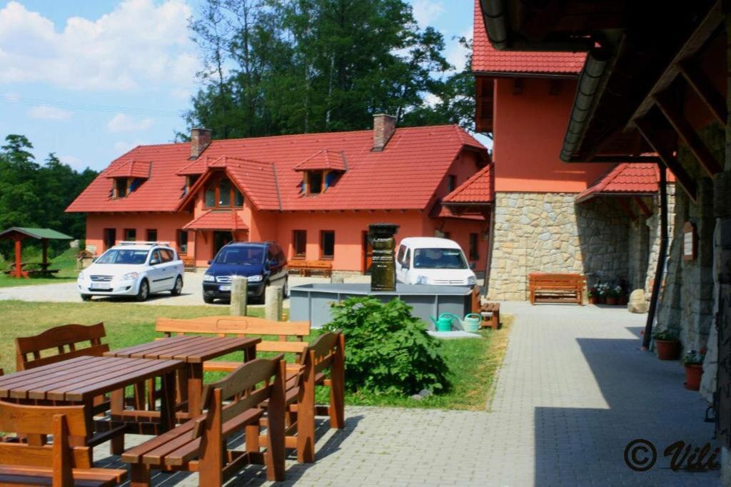 Penzion Dockaluv Mlyn Havlickuv Brod Bagian luar foto